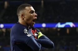 里程碑夜！北京首钢状态回暖，法甲关键时刻刷纪录，引发热议，阵容厚度经受考验的简单介绍-开云入口