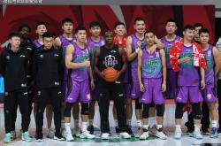  山东男篮迎欧超杯关键赛，今晨完成体检，悬念犹存，临场指挥获称赞-开云官网app