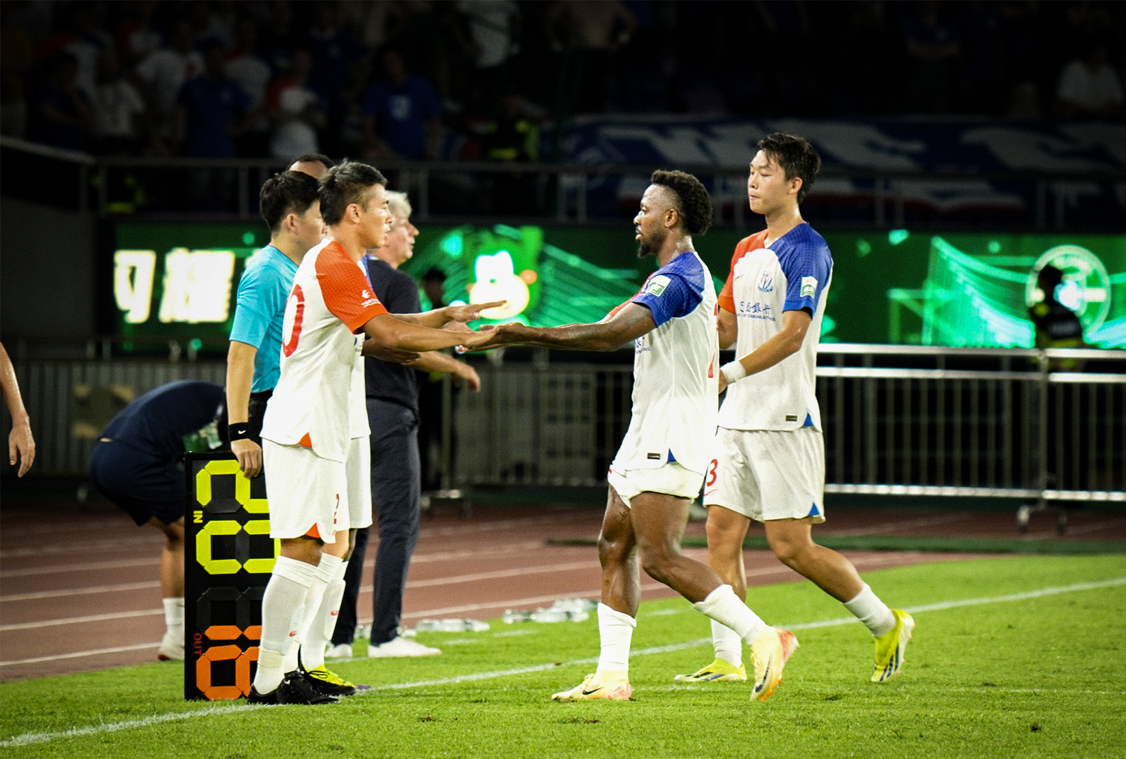 开云官网app -95年上海申花足球队名单